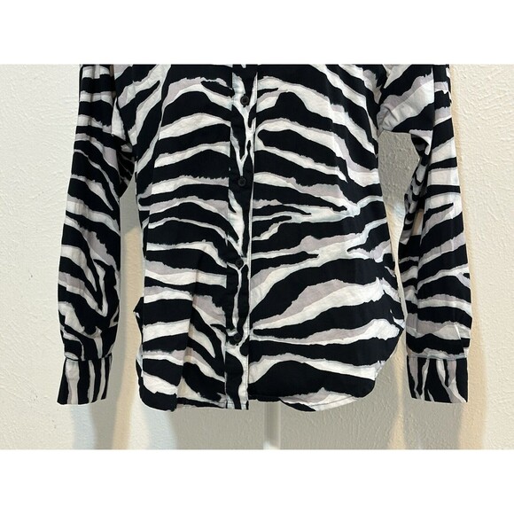 Express Women Size S Zebra Print Boyfriend Poplin Portofino Shirt Career - Picture 13 of 13